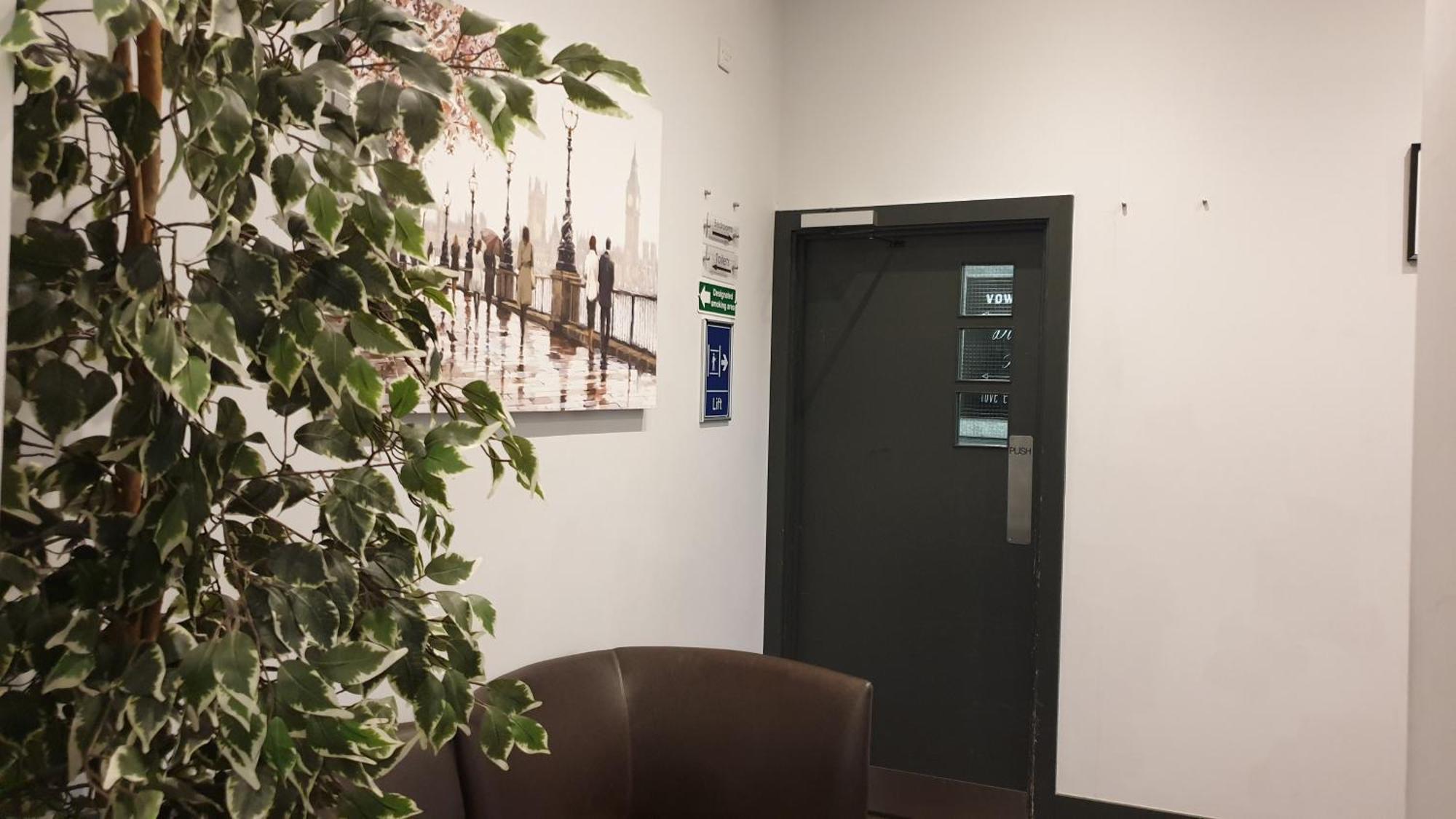 London City Airport Hotel Экстерьер фото