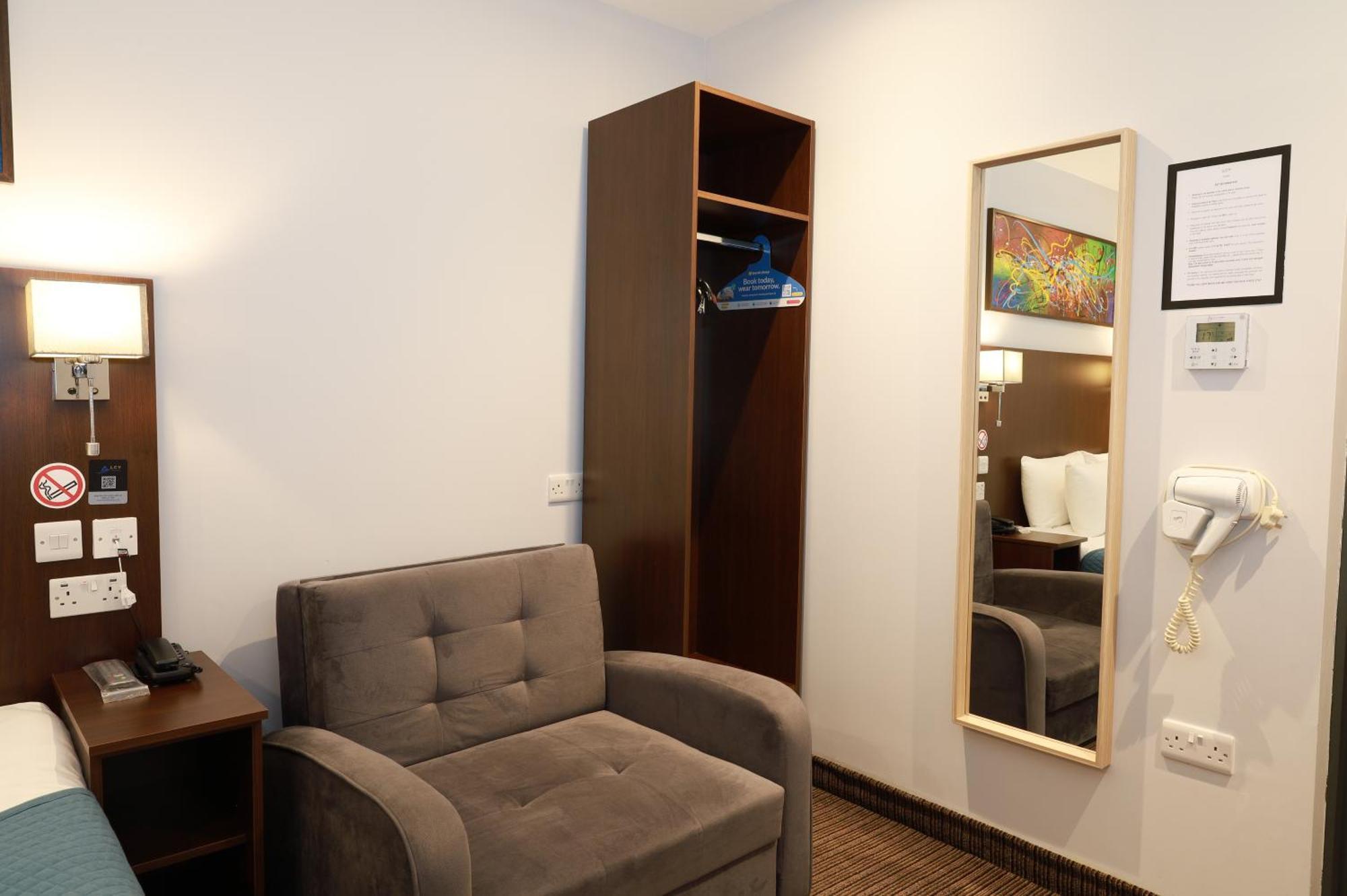 London City Airport Hotel Экстерьер фото