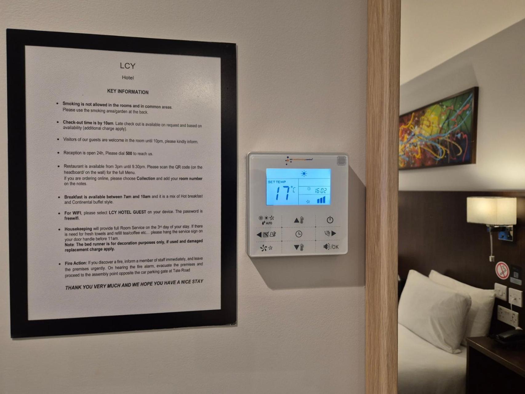 London City Airport Hotel Экстерьер фото