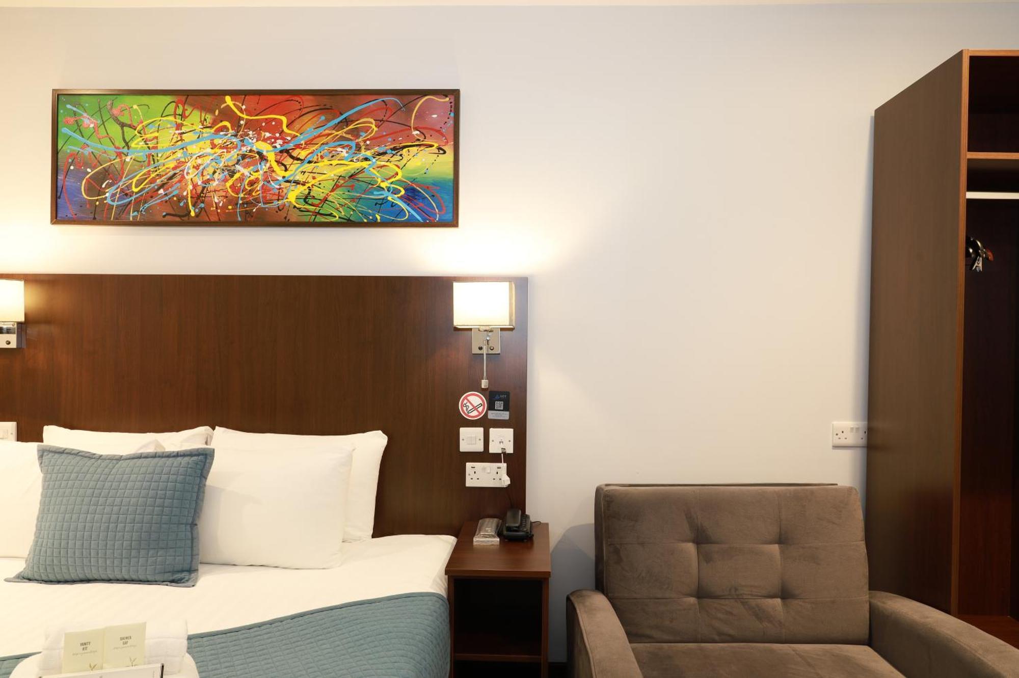London City Airport Hotel Экстерьер фото