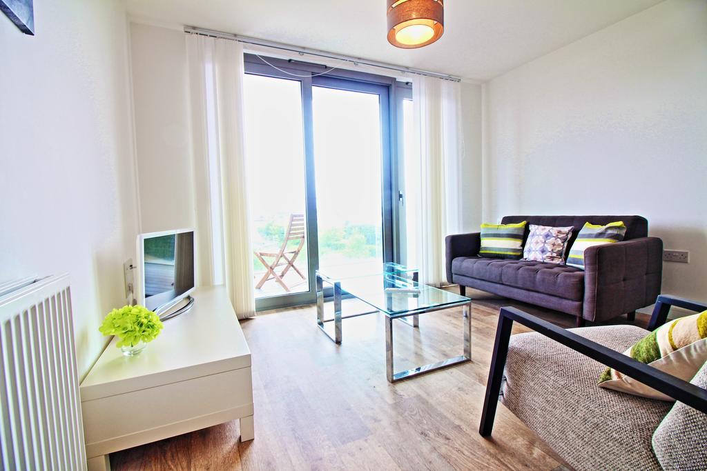 London City Airport Hotel Экстерьер фото