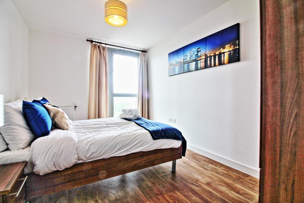 London City Airport Hotel Экстерьер фото