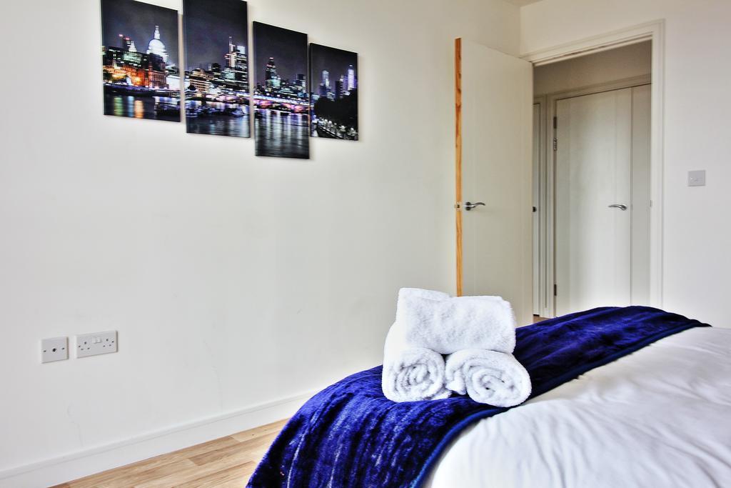 London City Airport Hotel Экстерьер фото