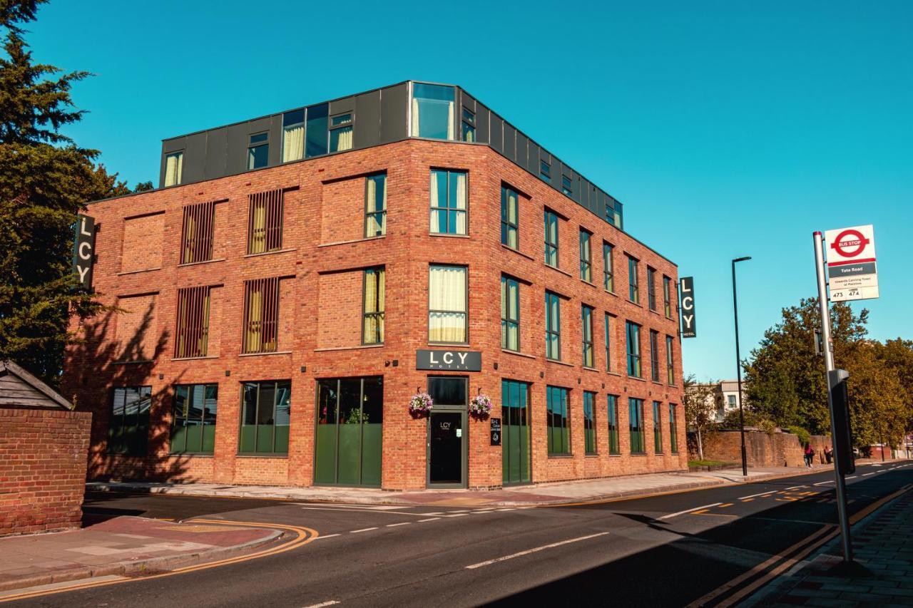 London City Airport Hotel Экстерьер фото